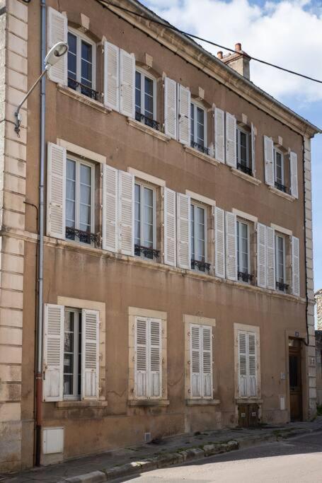 La Fontaine Neuve-Avallon-5 Personnes-1 Chambre-3 Lits-Parking-Wifi Exterior photo